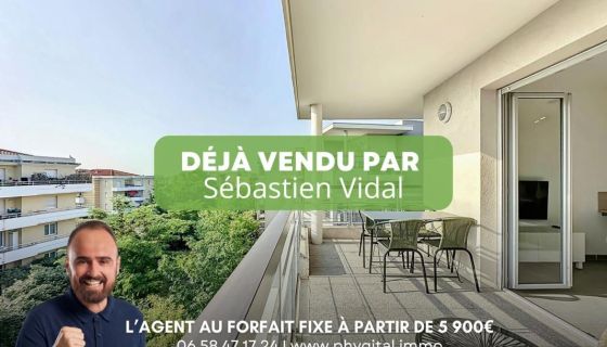A louer APPARTEMENT DE PRESTIGE T3 59 M2 TERRASSE BORD DE MER ANTIBES