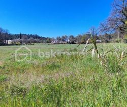 A louer MAISON  2 341 M2  GIGNAC