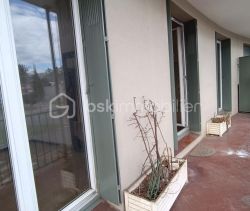A louer APPARTEMENT T4 68 M2 BORD DE MER LA SEYNE SUR MER