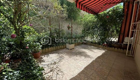 A louer APPARTEMENT T3 67 M2 TERRASSE BORD DE MER NICE
