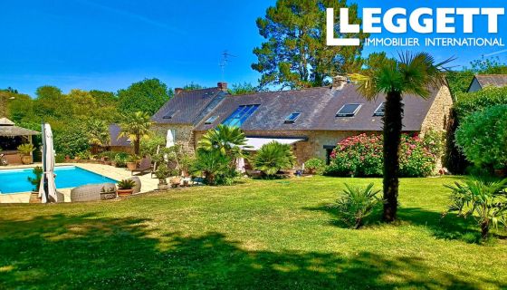 A vendre LONGèRE  8 PIECES 240 M2  SAINT ANDRE DES EAUX