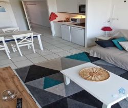 A louer APPARTEMENT T3 30 M2 TERRASSE BORD DE MER TALMONT SAINT HILAIRE