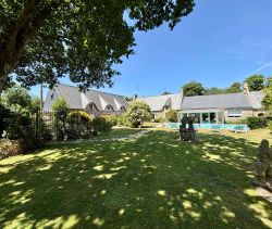 vente Propriété de caractère avec piscine Guidel Morbihan
