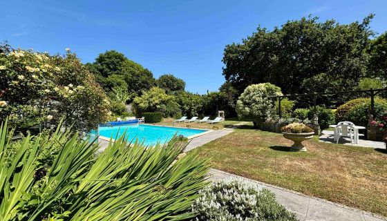 vente Propriété de caractère avec piscine Guidel Morbihan