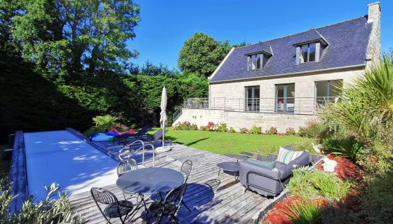 A vendre Maison de charme rénovée 6 pieces 160 m2 avec piscine  Dinard