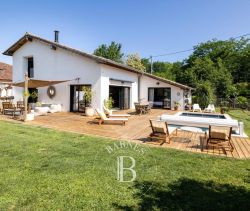 A vendre MAISON  5 PIECES 210 M2  BIAUDOS