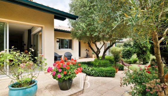 A vendre MAISON  4 PIECES 130 M2 BORD DE MER HOSSEGOR