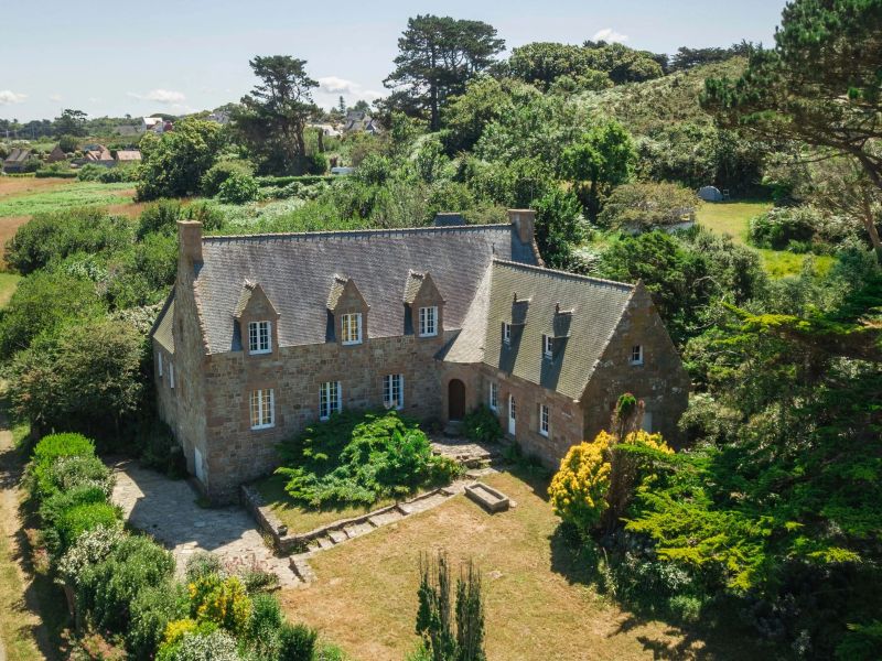 vente Maison en pierres face à la mer