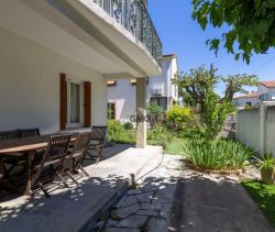 A louer MAISON  6 PIECES 142 M2 BORD DE MER PEZENAS