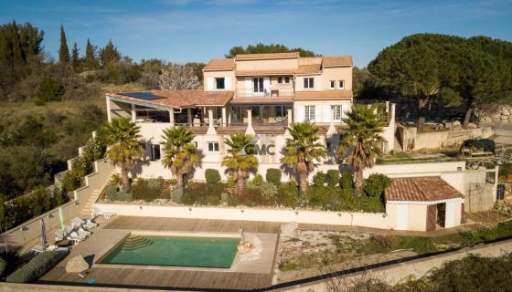 A louer MAISON  DE MAîTRE  CLERMONT L HERAULT