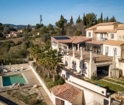 A louer MAISON  DE MAîTRE  CLERMONT L HERAULT