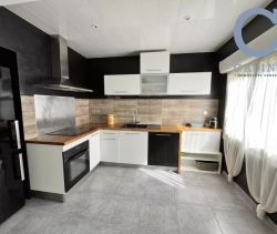 A louer MAISON  4 PIECES 82 M2  LA CALMETTE