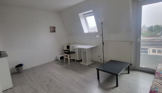 A louer STUDIO  21 M2  AMIENS