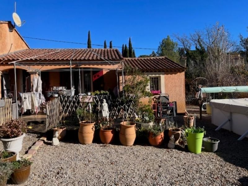 A louer MAISON  5 PIECES 86 M2  LA VERDIERE