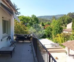 A louer MAISON  CONTEMPORAINE  SAINT ZACHARIE