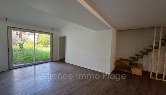 A vendre MAISON  4 PIECES 94 M2  BEGADAN