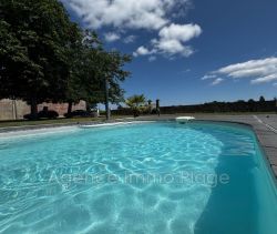 A vendre MAISON  6 PIECES 250 M2  BEGADAN