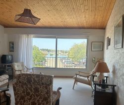 A vendre Face a&nbsp; la Vie, 2 appartements et leurs dependances 85800 Saint-Gilles-Croix-de-Vie