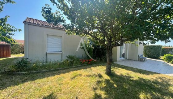 A vendre MAISON  5 PIECES 108 M2  ANGLES