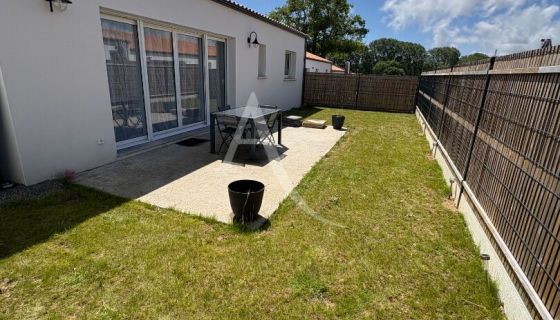 A vendre MAISON  5 PIECES 97 M2 BORD DE MER TALMONT SAINT HILAIRE