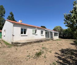 A vendre MAISON  4 PIECES 108 M2 BORD DE MER TALMONT SAINT HILAIRE