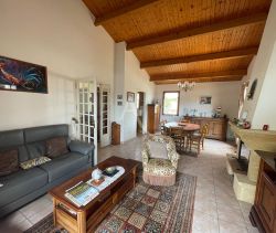 A vendre MAISON  5 PIECES 127 M2 BORD DE MER JARD SUR MER