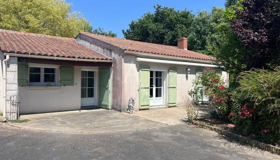 A vendre MAISON  5 PIECES 98 M2 BORD DE MER TALMONT SAINT HILAIRE