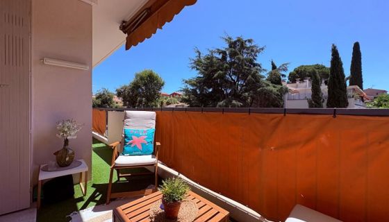 A louer APPARTEMENT T2 50 M2 BORD DE MER CAGNES SUR MER