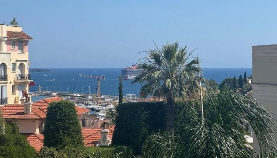 A louer MAISON  CONTEMPORAINE VUE MER CANNES
