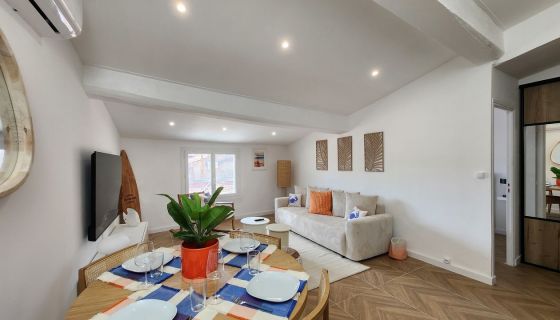A louer APPARTEMENT NEUF T3 51 M2 BORD DE MER LA CIOTAT