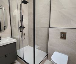 A louer APPARTEMENT NEUF T3 51 M2 BORD DE MER LA CIOTAT