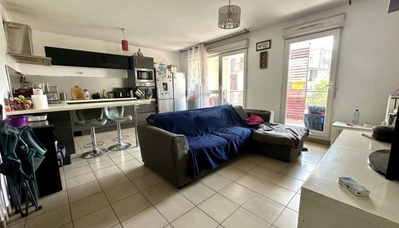 A louer APPARTEMENT T3 58 M2 TERRASSE  MARSEILLE 15EME