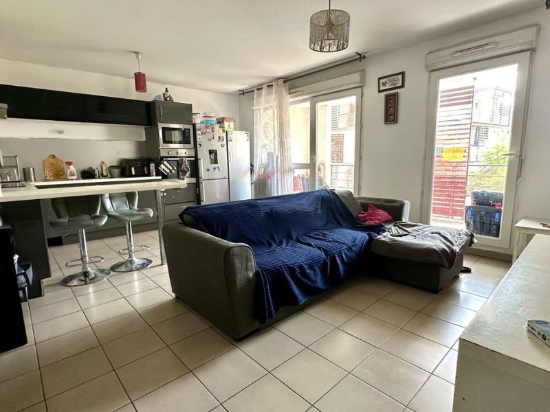 A louer APPARTEMENT T3 58 M2 TERRASSE  MARSEILLE 15EME