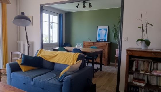 A louer APPARTEMENT T4 70 M2 BORD DE MER TOULON