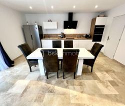 A louer MAISON  4 PIECES 94 M2  LORGUES