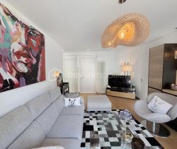 A louer APPARTEMENT T3 59 M2 TERRASSE BORD DE MER MENTON