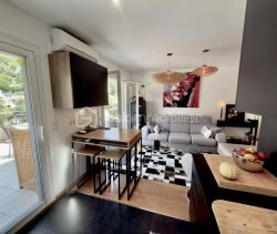 A louer APPARTEMENT T3 59 M2 TERRASSE BORD DE MER MENTON