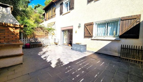 A louer MAISON  6 PIECES 135 M2 BORD DE MER LA PALME