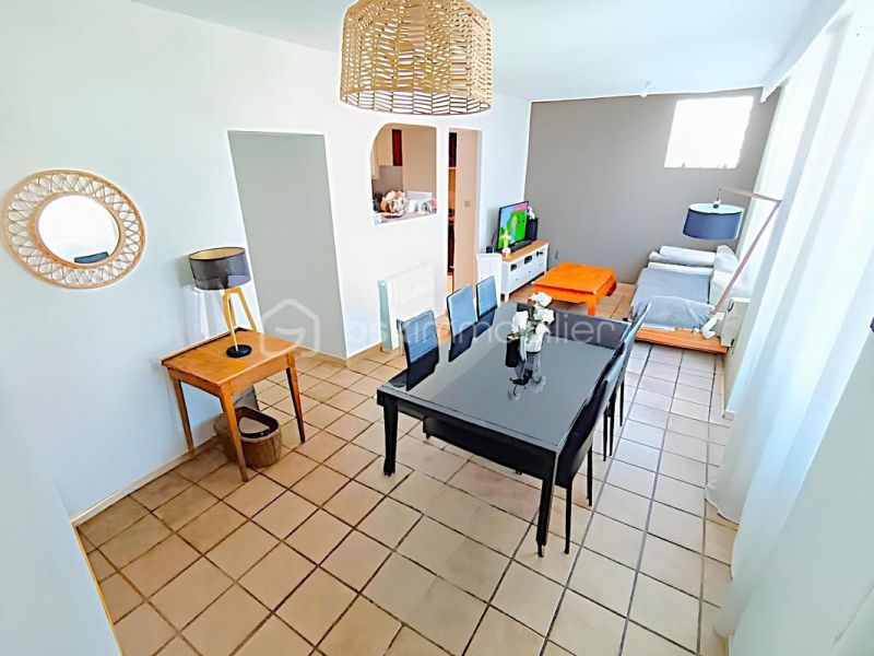 A vendre APPARTEMENT T3 70 M2 TERRASSE  LA VALETTE DU VAR