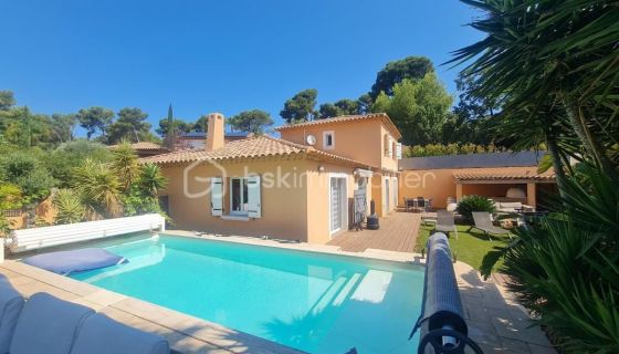 A louer MAISON  5 PIECES 120 M2 VUE MER CARQUEIRANNE