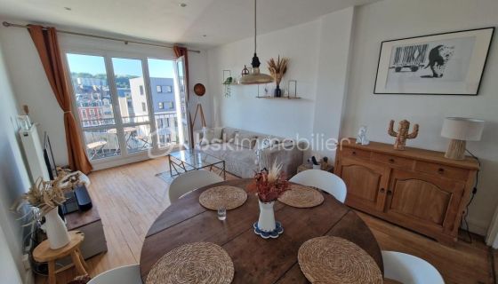 A louer APPARTEMENT T3 72 M2 BORD DE MER LE HAVRE