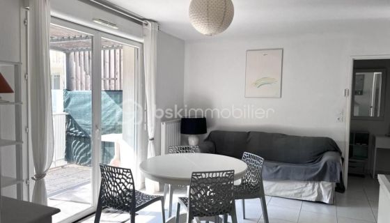 A louer APPARTEMENT T3 52 M2 TERRASSE BORD DE MER FRONTIGNAN
