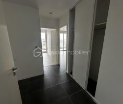 A louer APPARTEMENT T3 62 M2  BORDEAUX