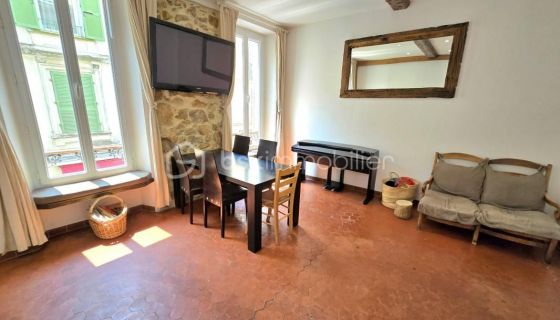 A louer APPARTEMENT T3 55 M2 BORD DE MER ANTIBES