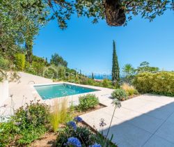 A louer MAISON  5 PIECES 148 M2 VUE MER CAVALAIRE SUR MER