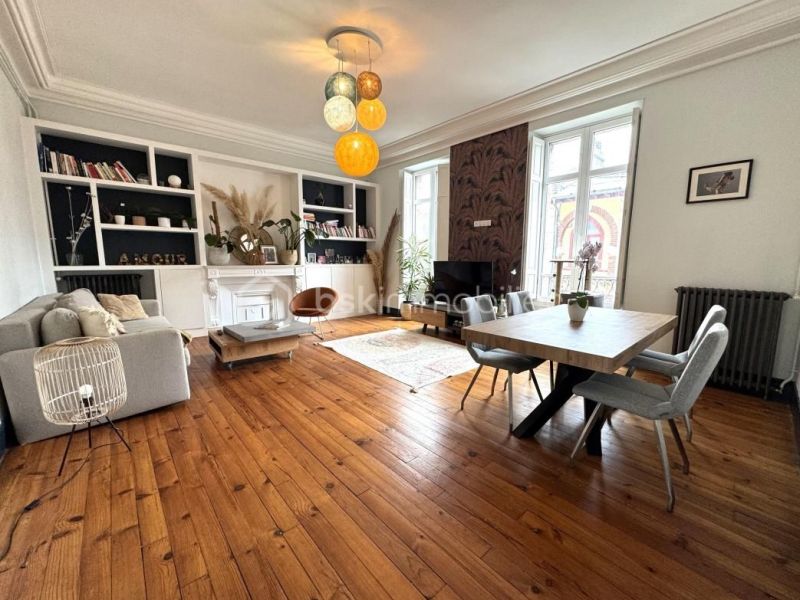 A louer APPARTEMENT DE PRESTIGE T4 140 M2  PAU