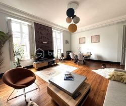 A louer APPARTEMENT DE PRESTIGE T4 140 M2  PAU