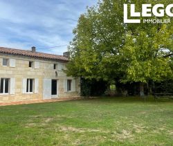 A louer LONGèRE  5 PIECES 192 M2  SAINT EMILION