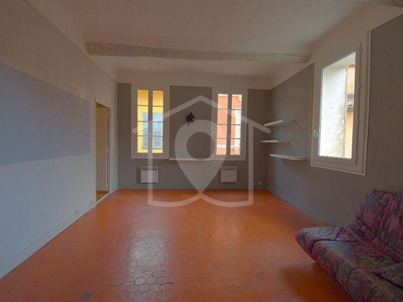 A louer APPARTEMENT T2 60 M2  GRASSE