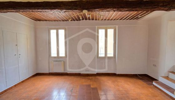 A louer APPARTEMENT T3 60 M2  GRASSE